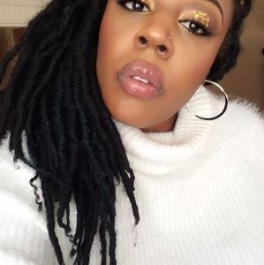 Meet your Posher, Asheen